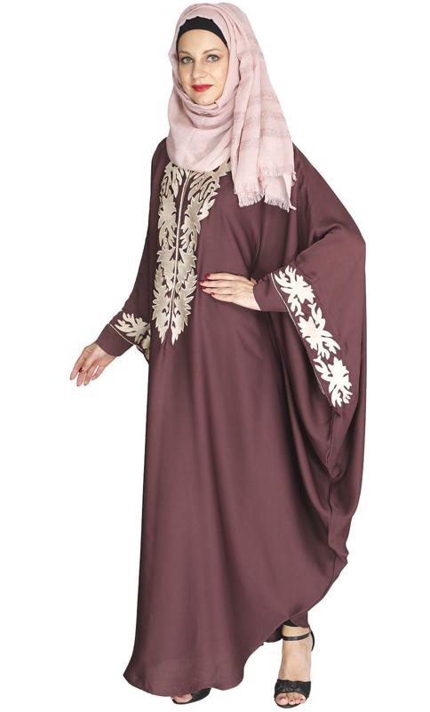 Aesthetically Elegent Dark Purple Kaftan
