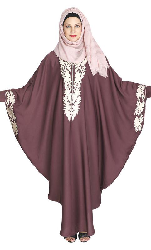 Aesthetically Elegent Dark Purple Kaftan