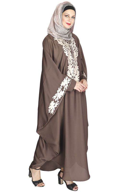 Aesthetically Elegent Kaftan (Made-To-Order)