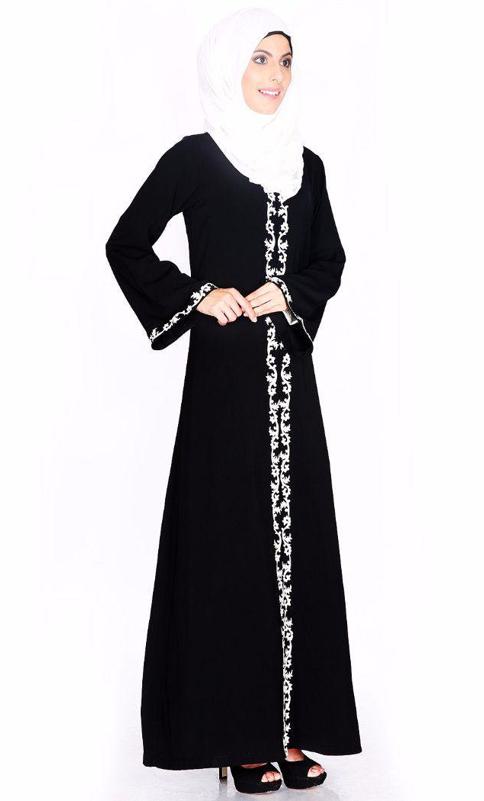 Black Abaya With Thread Embroidery (Made-To-Order)
