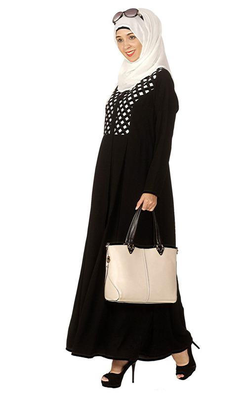 Black Hand Crafted Checkered Yoke Abaya (Made-To-Order)