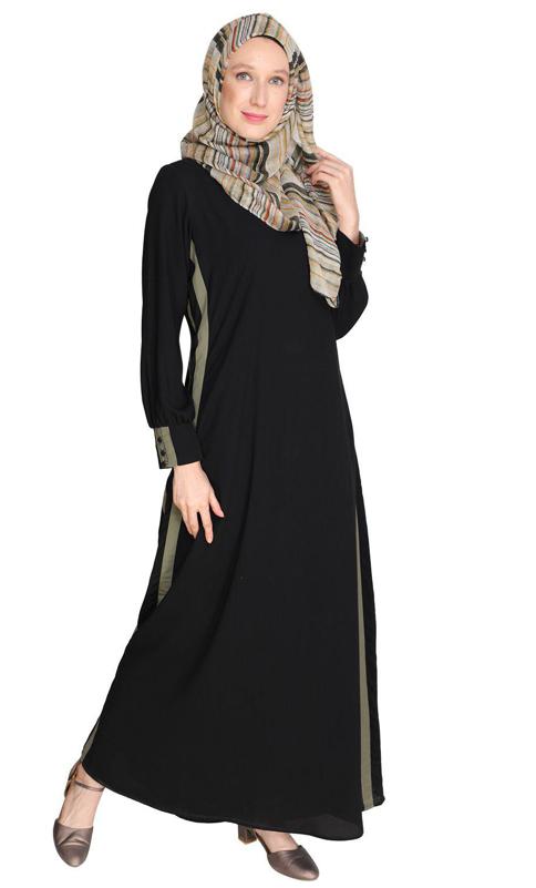 Black Side Detailed Abaya