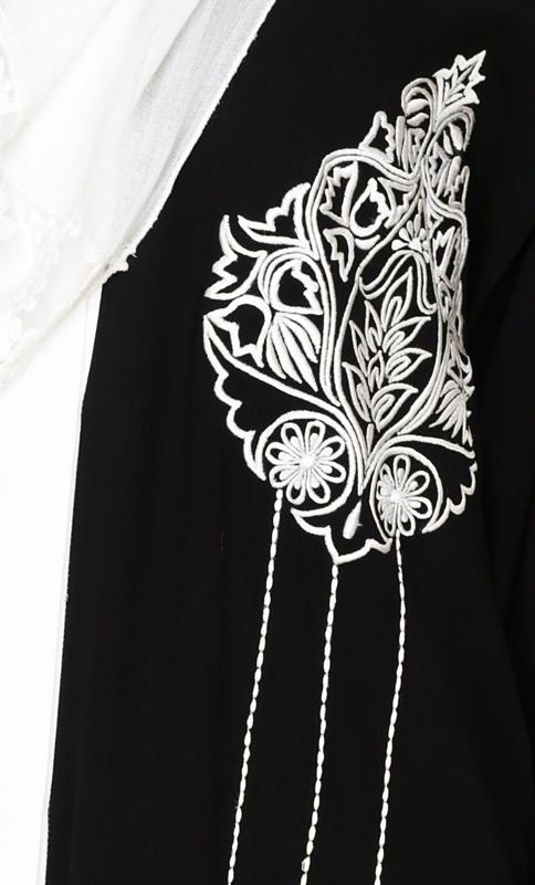 Contrast Embroidered Black Dubai Style Abaya