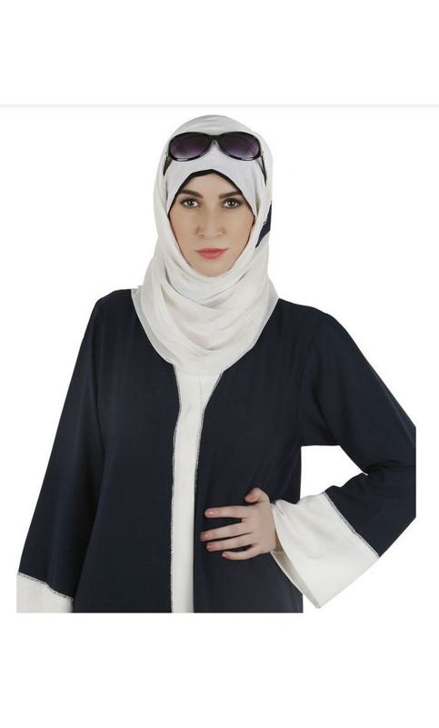 Dashing Navy and White Abaya with Swarovski Lining (Made-To-Order)