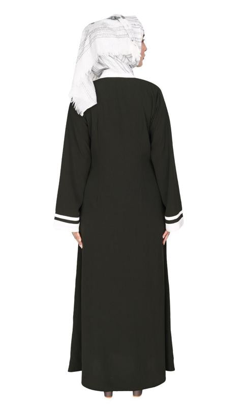 Elementary Olive and White Abaya (Made-To-Order)
