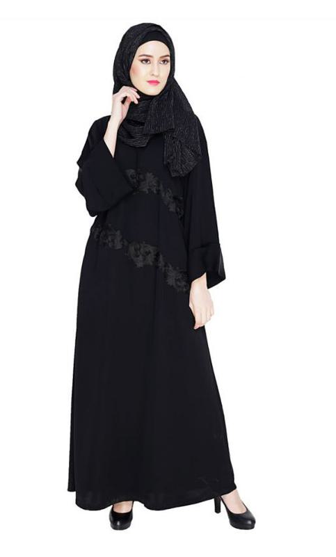 Fancy Black Embroidered Dubai Style Abaya