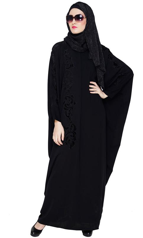 Floral Applique Black Kaftan (Made-To-Order)