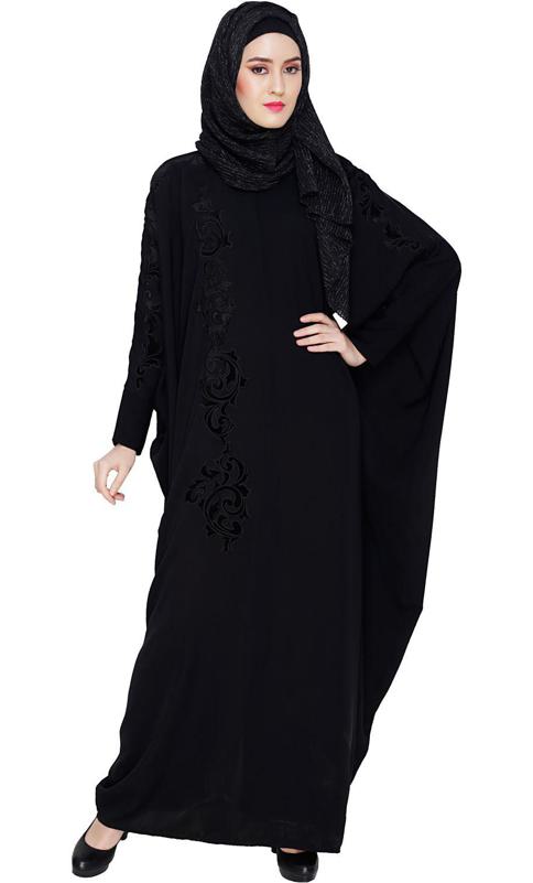 Floral Applique Black Kaftan (Made-To-Order)