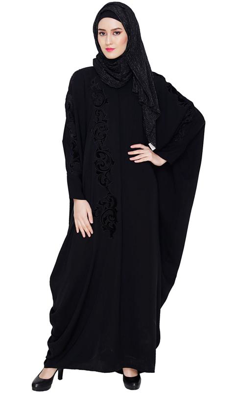 Floral Applique Black Kaftan (Made-To-Order)