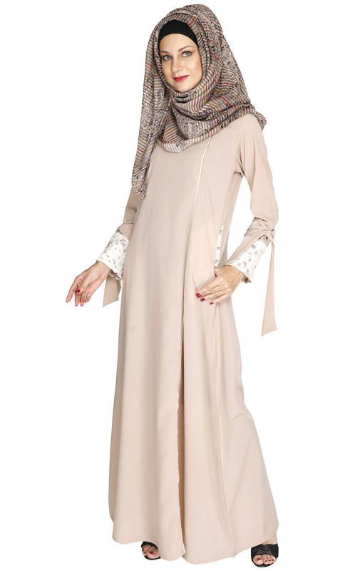 Light Beige Lace & Bow Detailed Abaya (Made-To-Order)