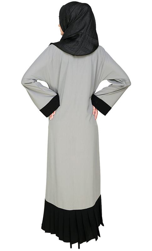 Pleated Bliss Dubai Style Abaya