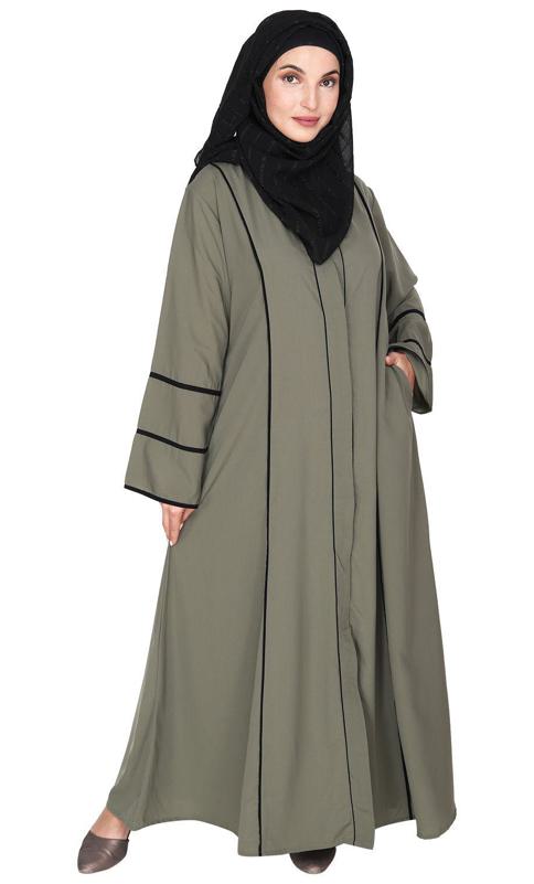 Snazzy Lace Dead Mint and Black Abaya