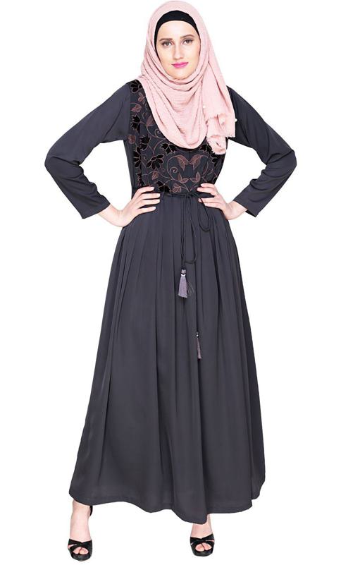 Sylvan Pleated Dubai Style Grey Abaya (Made-To-Order)