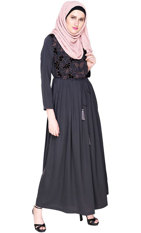 Sylvan Pleated Dubai Style Grey Abaya (Made-To-Order)