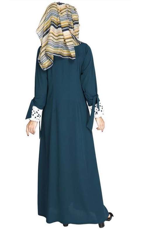 Bottle Green Lace & Bow Detailed Abaya (Made-To-Order)