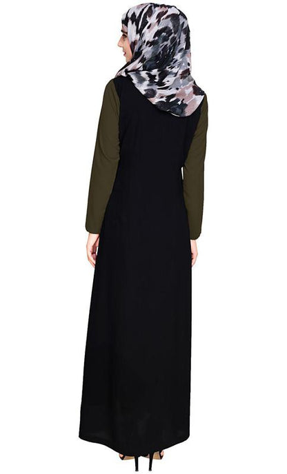 Accordion Side Pleated Green and Black Abaya (Made-To-Order)
