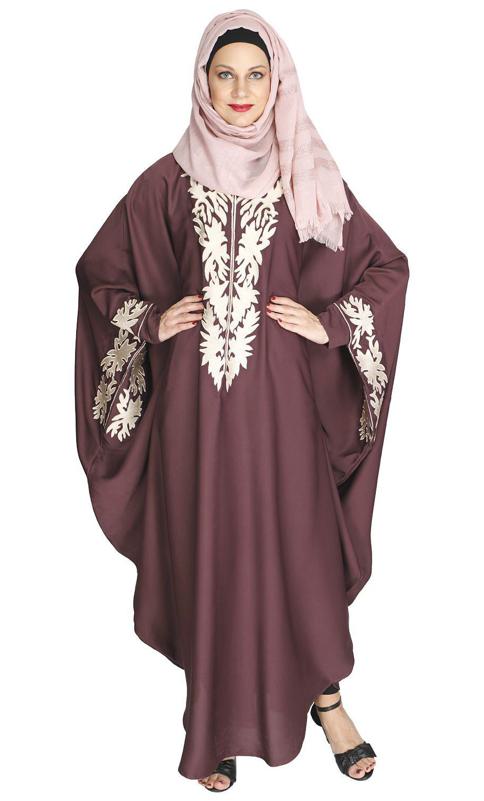 Aesthetically Elegent Dark Purple Kaftan