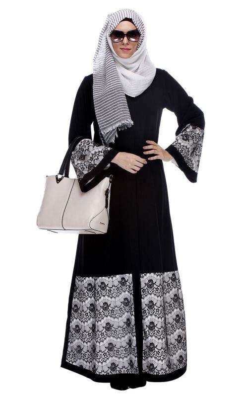Black Abaya With Double Layer Laced Detailing (Made-To-Order)