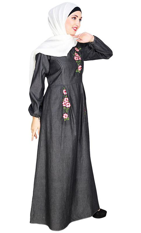 Box Pleated Black Abaya