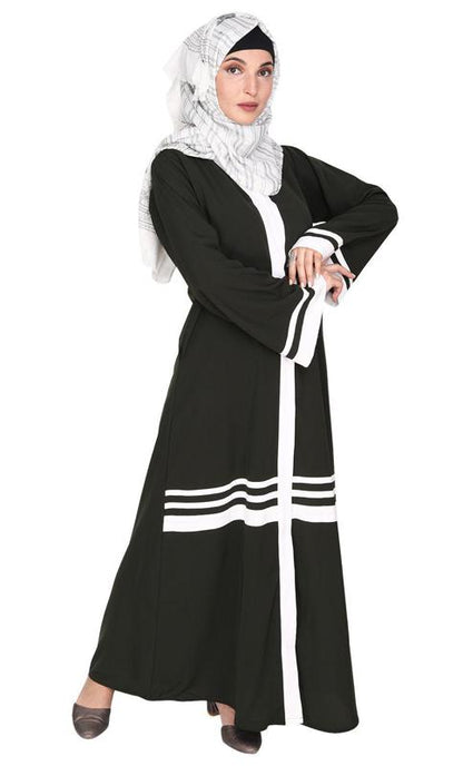 Elementary Olive and White Abaya (Made-To-Order)