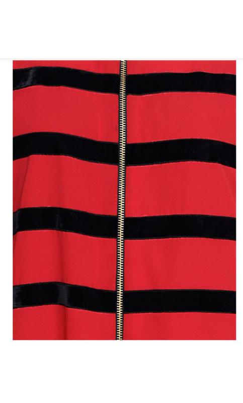 Enticing Stripes Maroon Abaya