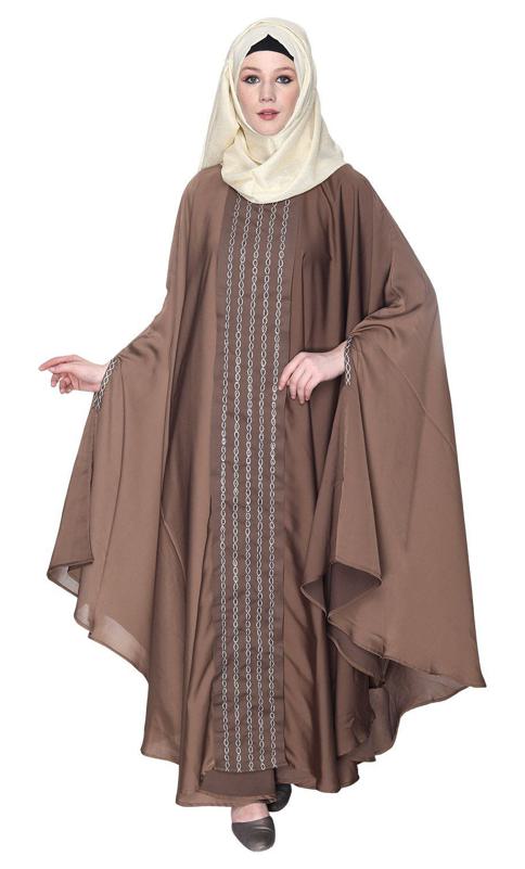 Festive Glittering Embroidered Kaftan In Oak Brown