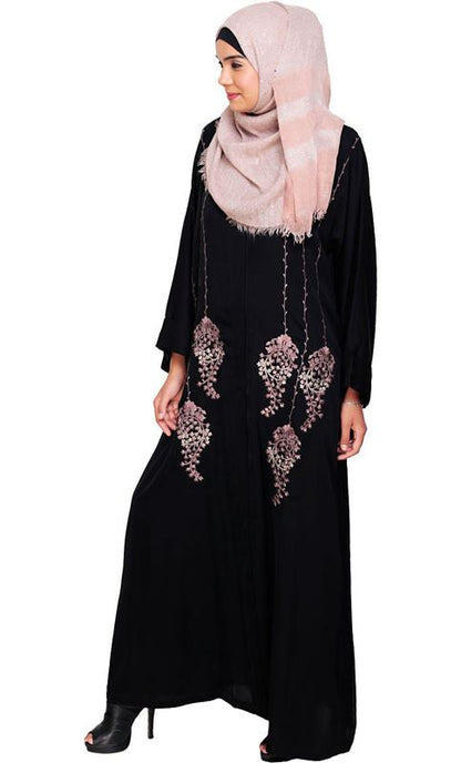 Floral Pendant Dubai Style Black Abaya
