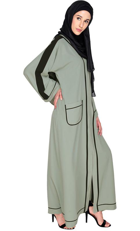 Pocket Dubai Style Abaya With Black Detailing