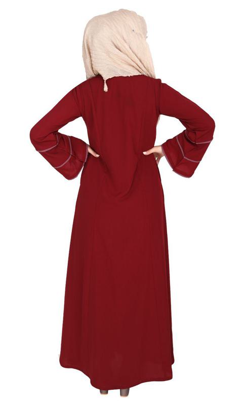 Snazzy Maroon Abaya with Onion Pink Piping Design (Made-To-Order)