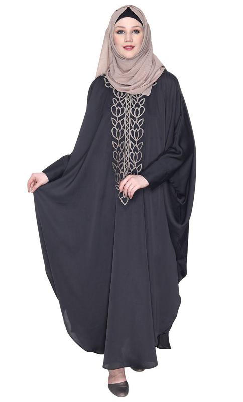 Strikingly Beautiful Dark Grey Embroidered Kaftan