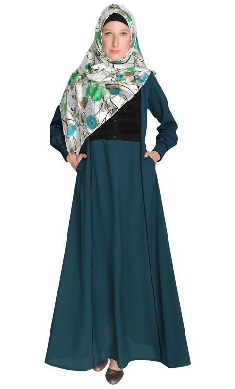 Wavetucks Yoke Green Abaya (Made-To-Order)